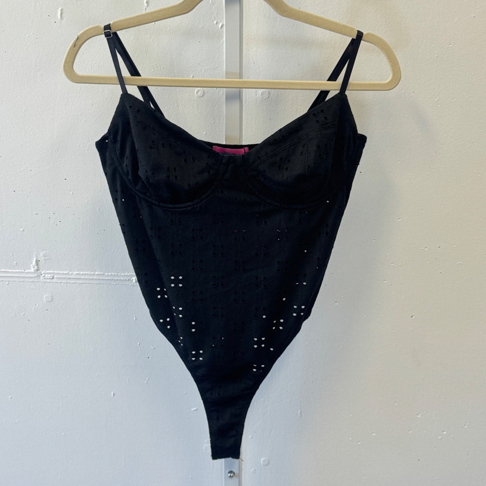 NWT Edikted Blogger Favorite Black Eyelet Underwire Bodysuit Large‎ Stretch